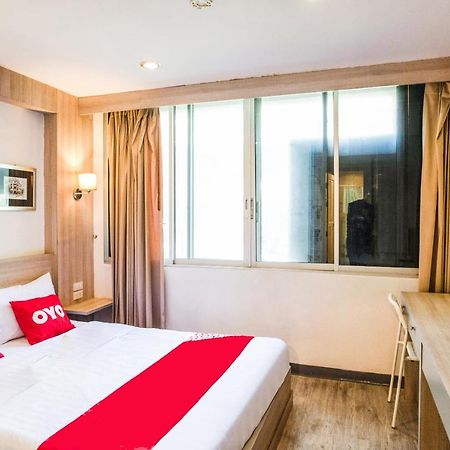 Oyo 437 Hostel Na Nara Bangkok Eksteriør bilde
