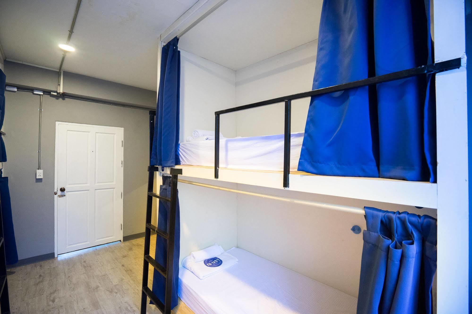 Oyo 437 Hostel Na Nara Bangkok Eksteriør bilde