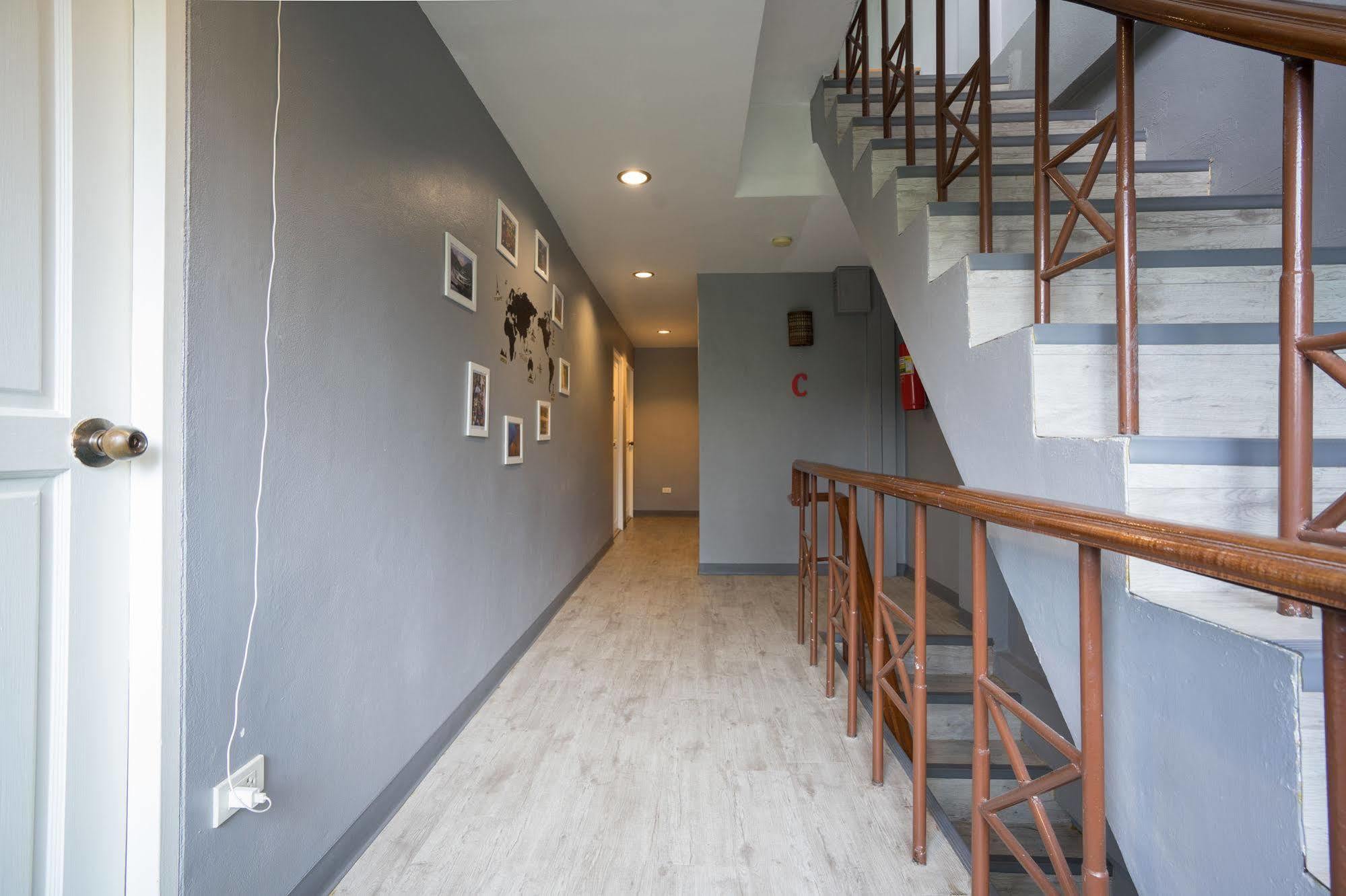 Oyo 437 Hostel Na Nara Bangkok Eksteriør bilde