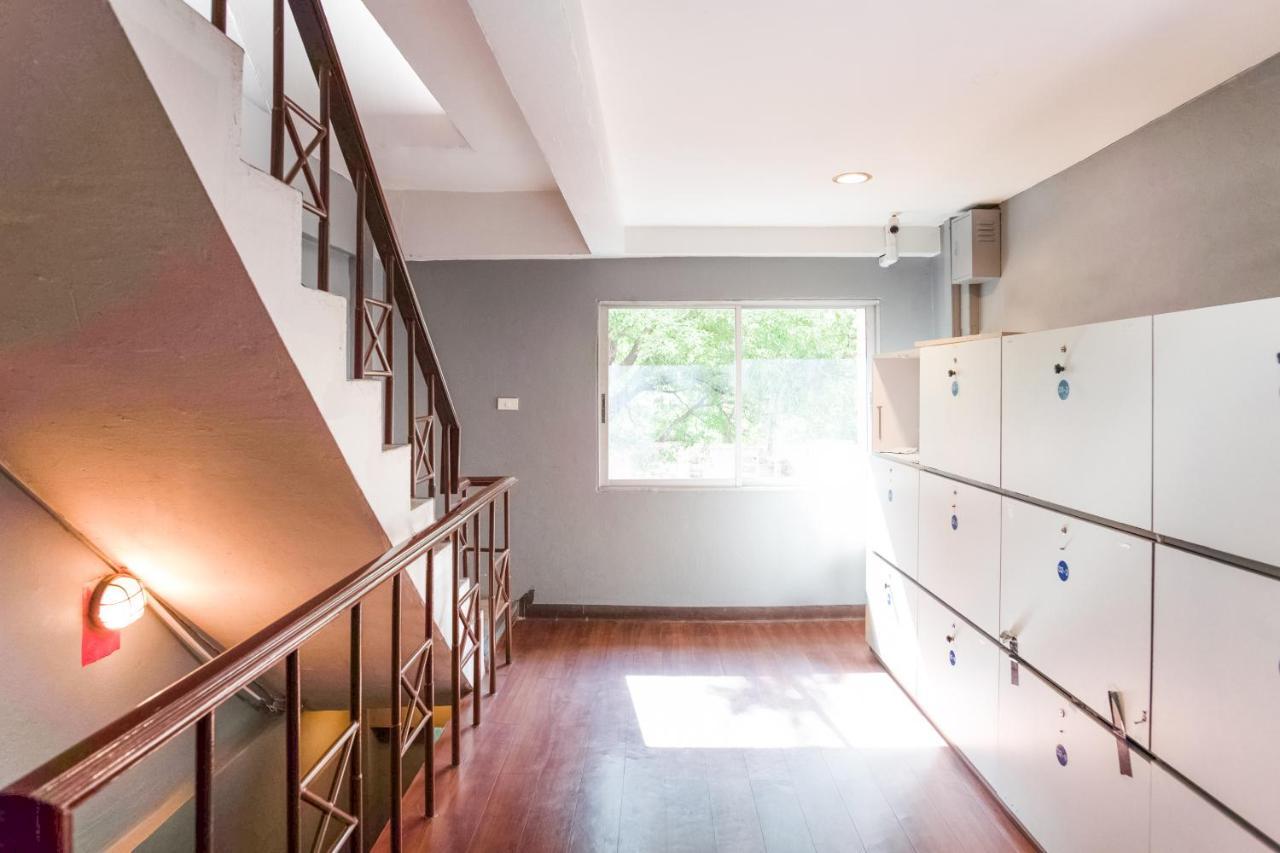 Oyo 437 Hostel Na Nara Bangkok Eksteriør bilde