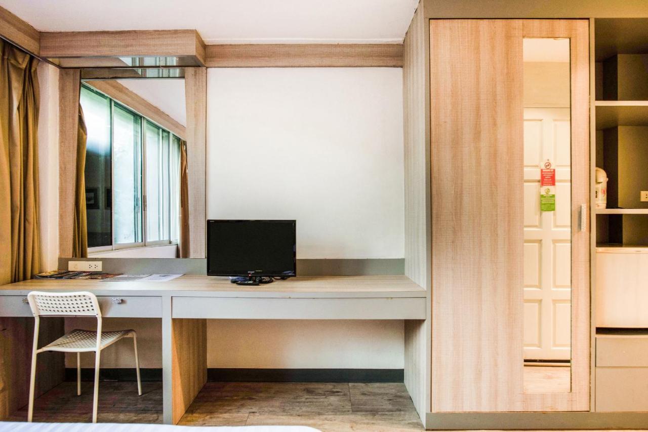 Oyo 437 Hostel Na Nara Bangkok Eksteriør bilde